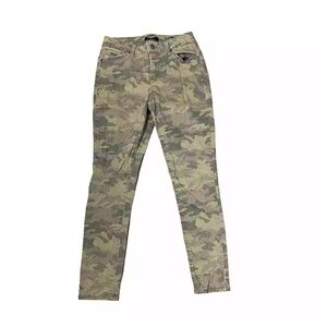 Nine West NWT 10 gramercy skinny ankle jeans green camo stretchy w/front & back